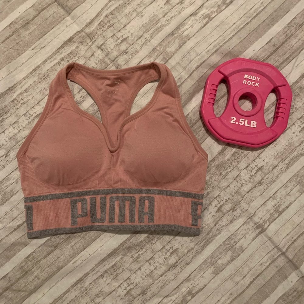 💪🏻 Puma Mauve Medium Sports Bra
